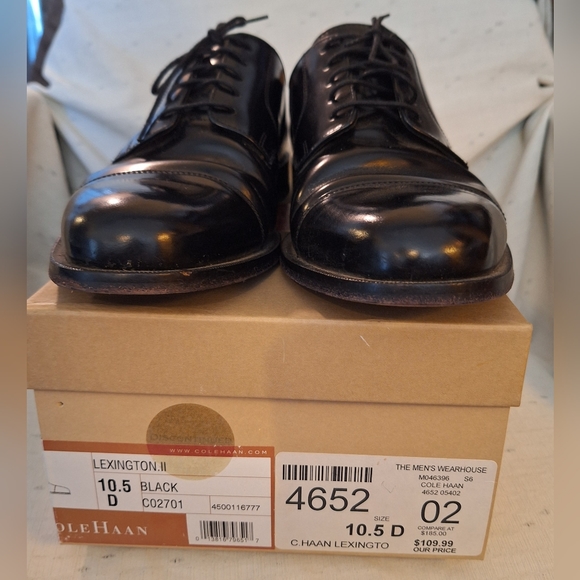 👞COLE HAAN men's dress shoes. Black patent leather, leather soles. Size 10.5 - Picture 9 of 9